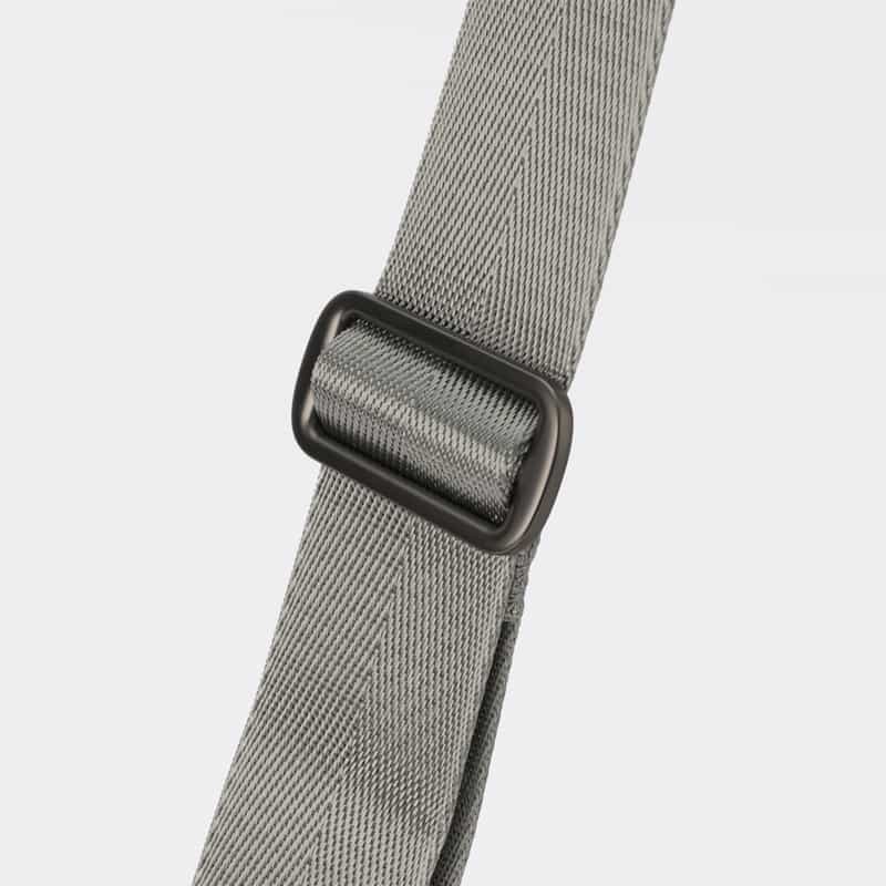 NAGHEDI NAGHEDI ＜ナゲディ＞ バーニーズ　ニューヨーク限定 スモールトートバッグ “St Barths Small Tote“ LIGHT GRAY