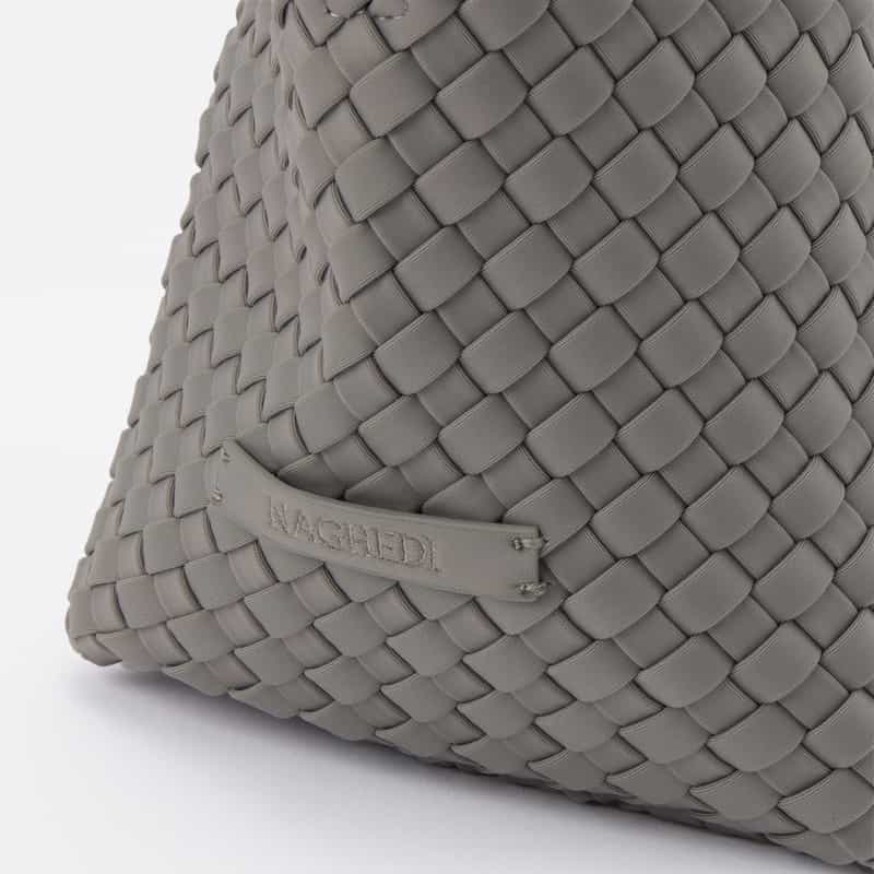 NAGHEDI NAGHEDI ＜ナゲディ＞ バーニーズ　ニューヨーク限定 スモールトートバッグ “St Barths Small Tote“ LIGHT GRAY