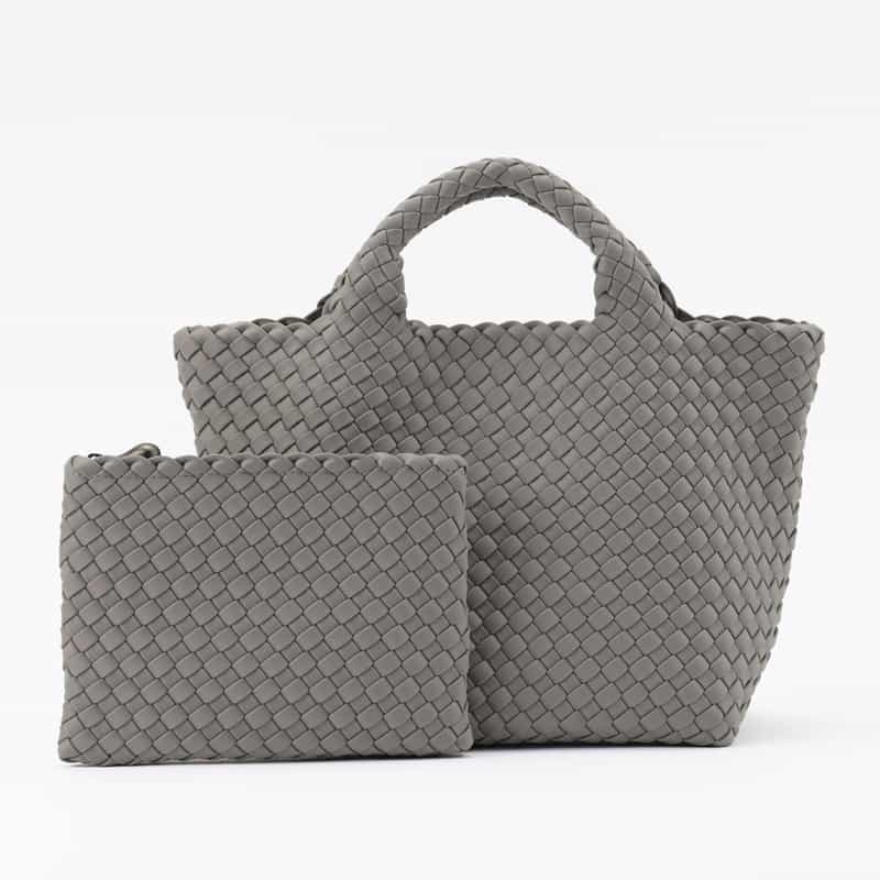 NAGHEDI NAGHEDI ＜ナゲディ＞ バーニーズ　ニューヨーク限定 スモールトートバッグ “St Barths Small Tote“ LIGHT GRAY