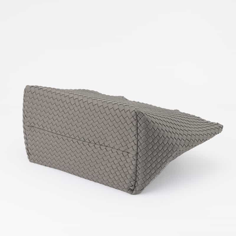 NAGHEDI NAGHEDI ＜ナゲディ＞バーニーズ　ニューヨーク限定 トートバッグ “St Barths Medium Tote“ LIGHT GRAY