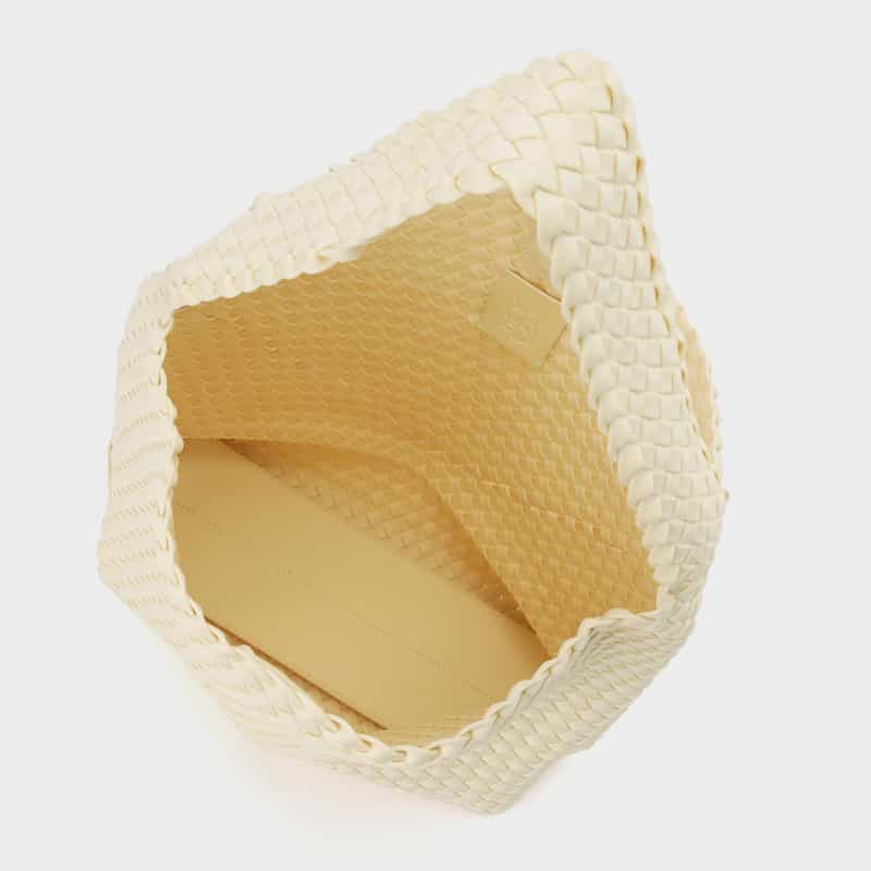 NAGHEDI NAGHEDI ＜ナゲディ＞ ワンハンドルバッグ “Nomad Medium Hobo“ IVORY