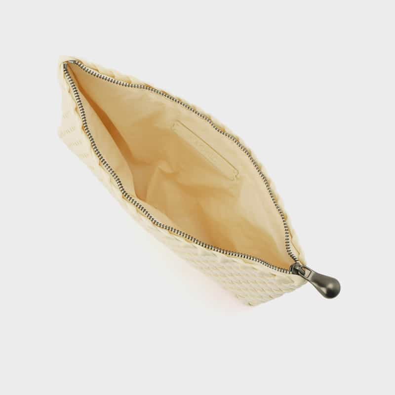 NAGHEDI NAGHEDI ＜ナゲディ＞ ワンハンドルバッグ “Nomad Medium Hobo“ IVORY