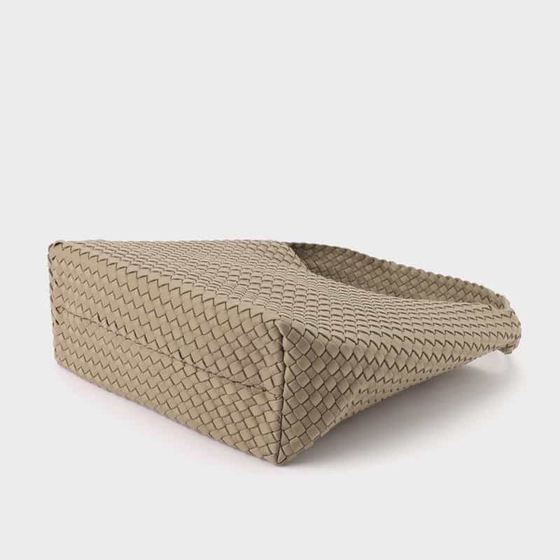 NAGHEDI NAGHEDI ＜ナゲディ＞ ワンハンドルバッグ “Nomad Medium Hobo“ BEIGE