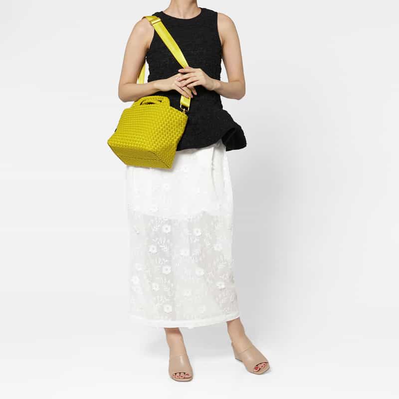 NAGHEDI NAGHEDI ＜ナゲディ＞ スモールトートバッグ “St Barths Small Tote“ YELLOW