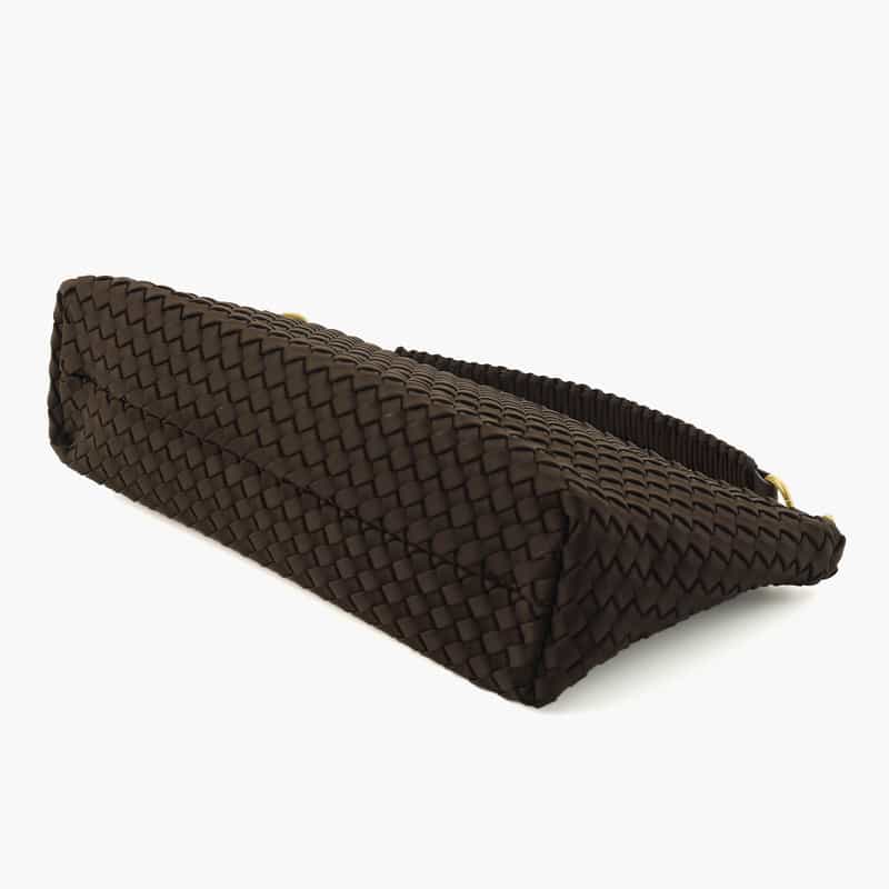 NAGHEDI NAGHEDI ＜ナゲディ＞ ワンハンドルバッグ “Porto Half-Moon Small Solid“ DARK BROWN