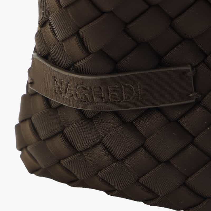 NAGHEDI NAGHEDI ＜ナゲディ＞ ワンハンドルバッグ “Porto Half-Moon Small Solid“ DARK BROWN