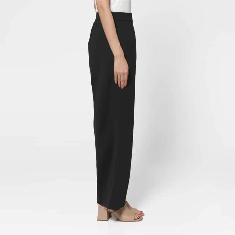 CFCL CFCL＜シーエフシーエル＞ ドローストリング セミワイドパンツ BLACK