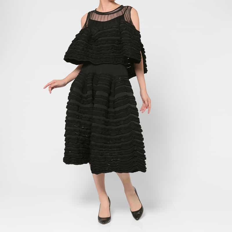 CFCL CFCL ＜シーエフシーエル＞ グリッター フリルコンビネーションシアープルオーバー “POTTERY“ BLACK