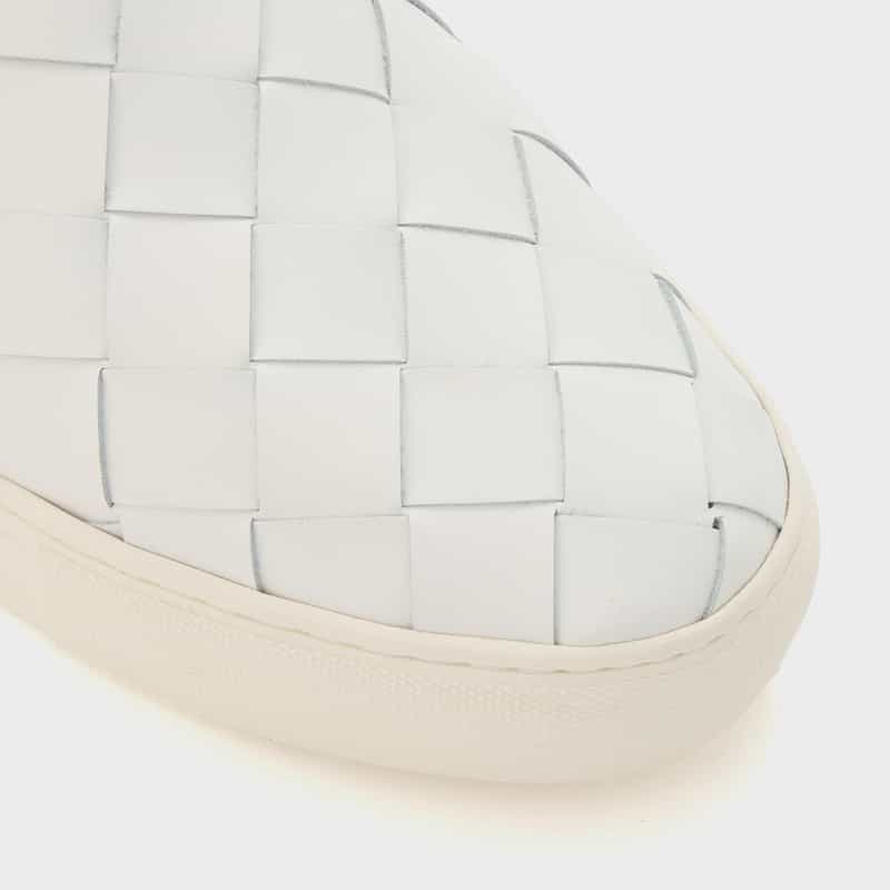 BARNEYS NEW YORK イントレチャートスニーカー WHITE