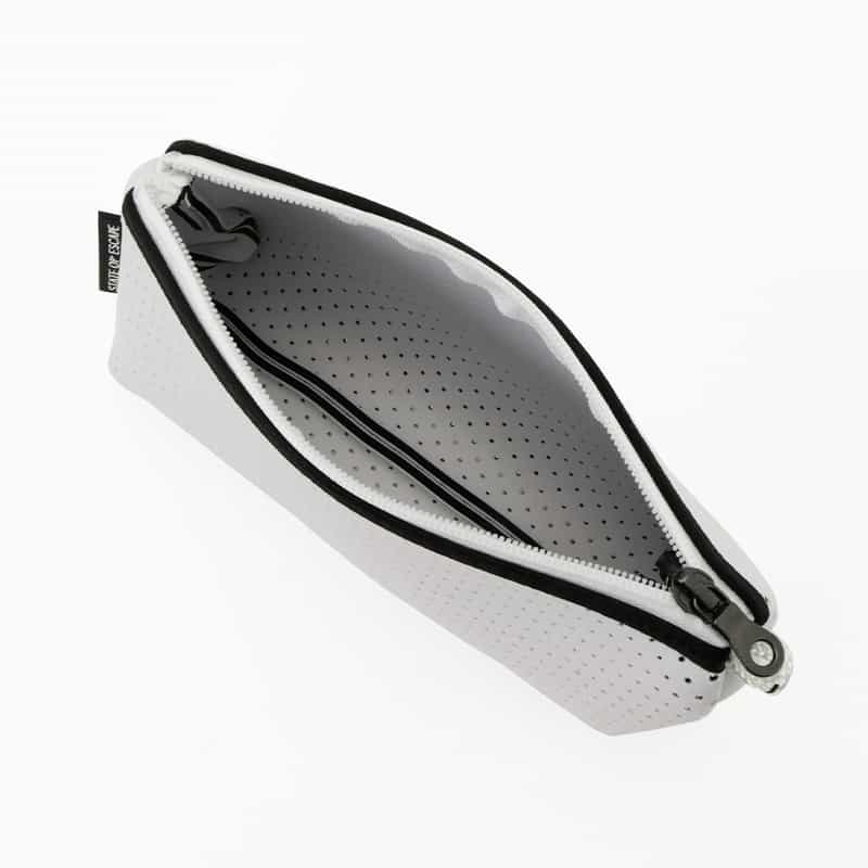 STATE OF ESCAPE STATE OF ESCAPE＜ステート オブ エスケープ＞ トートバッグ"Petite Escape"（S） WHITE