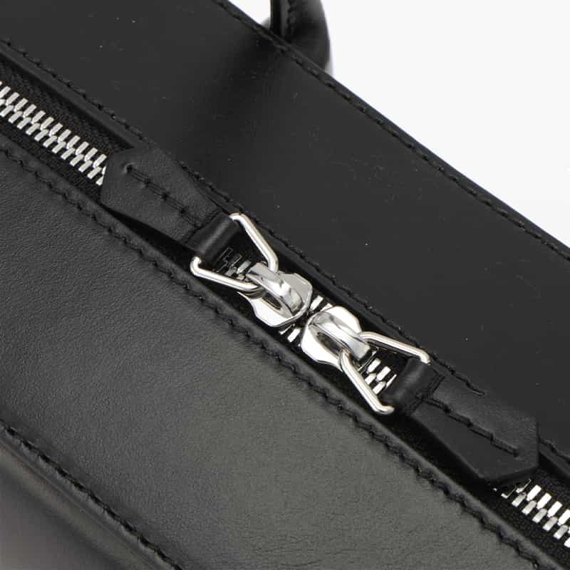 MAISON CANAU MAISON CANAU ＜メゾン カナウ＞ ボックスボストンバッグ（M） BLACK