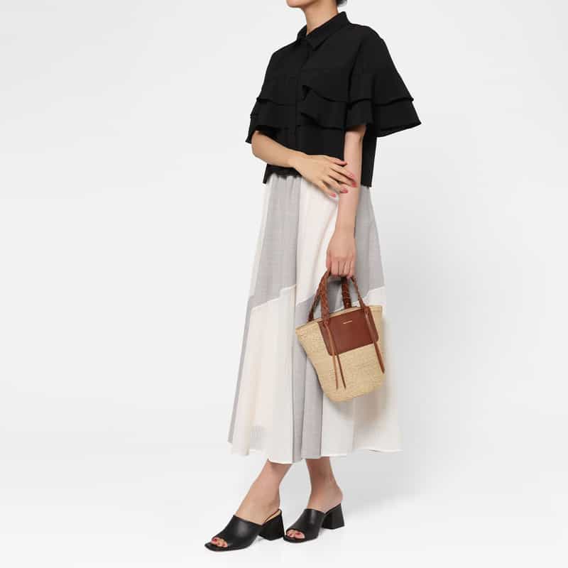 VIOLAD’ORO VIOLAD’ORO ＜ヴィオラドーロ＞ 異素材コンビネーショントートバッグ LT BEIGE