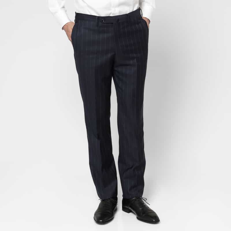 BARNEYS NEW YORK ストライプ柄スーツ NAVY