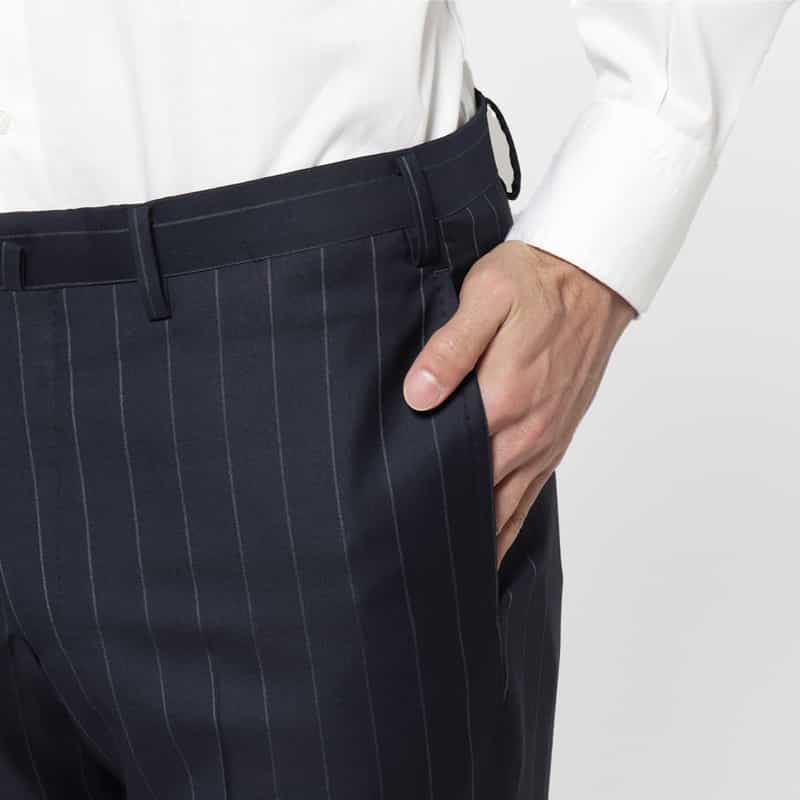 BARNEYS NEW YORK ストライプ柄スーツ NAVY