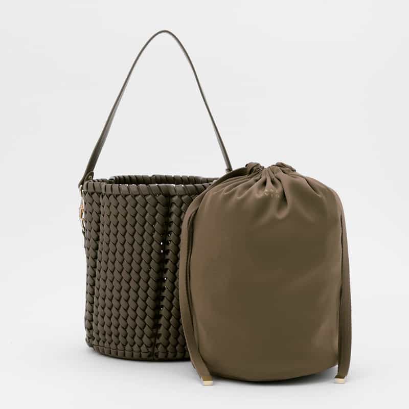 BARNEYS NEW YORK メッシュバケットバッグ BROWN