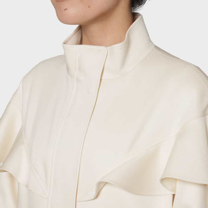 BARNEYS NEW YORK ドロップショルダー フリルデザイン ジップアップブルゾン WHITE