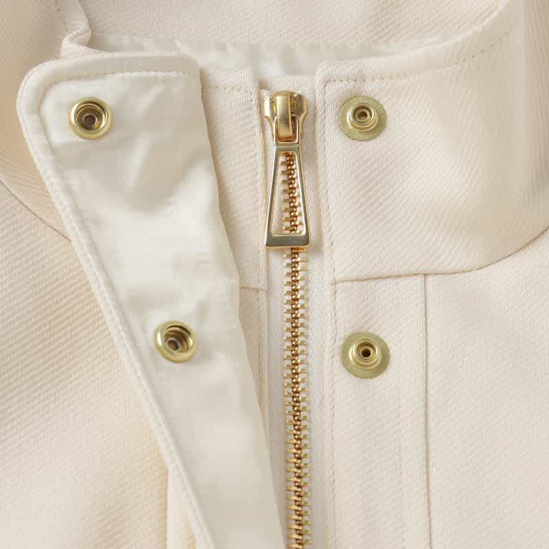 BARNEYS NEW YORK ドロップショルダー フリルデザイン ジップアップブルゾン WHITE