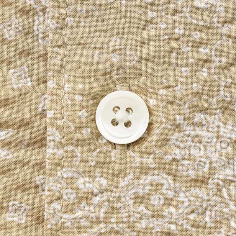 BARNEYS NEW YORK バンダナ柄カジュアルシャツ BROWN