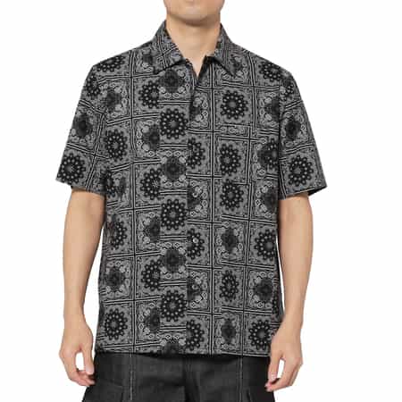 バンダナ柄カジュアルシャツ