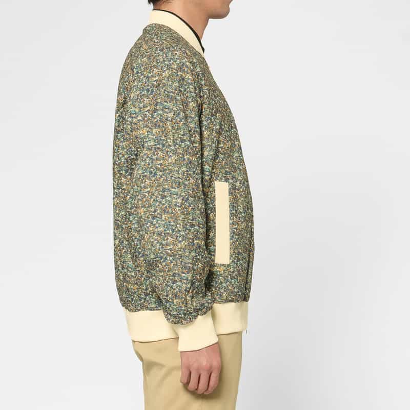 BARNEYS NEW YORK サッカー素材プリントブルゾン BROWN