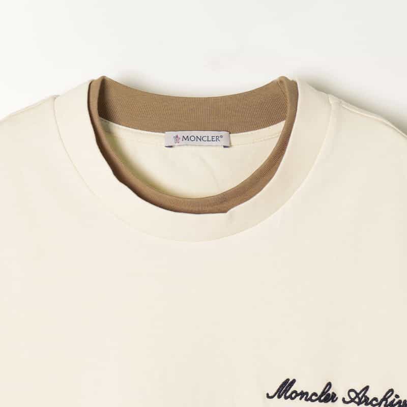 MONCLER MONCLER＜モンクレール＞ ロゴ入りTシャツ WHITE