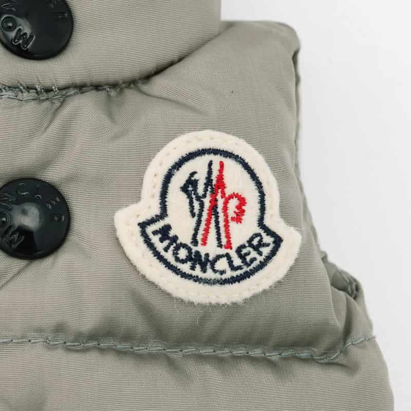 MONCLER MONCLER＜モンクレール＞ ベスト型キーリング GRAY