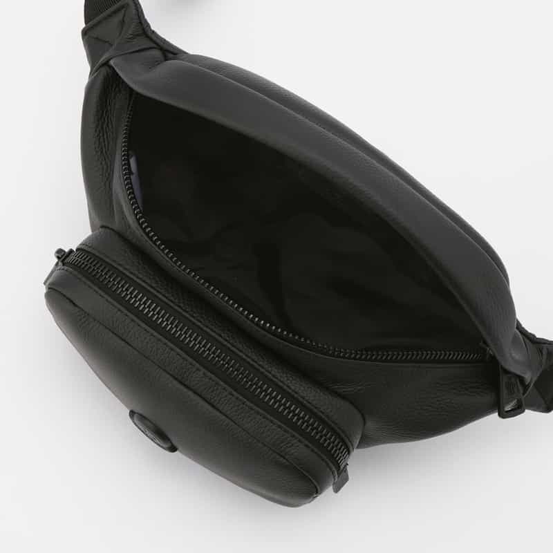 MONCLER MONCLER＜モンクレール＞ レザーボディバッグ BLACK