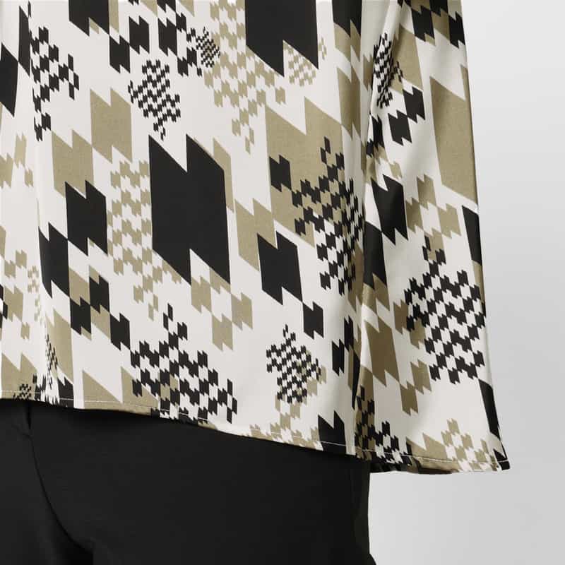 BARNEYS NEW YORK ウォッシャブル ジオメトリック柄バックボウデザインブラウス BEIGE