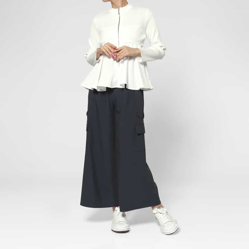 BARNEYS NEW YORK ウォッシャブル ドッキングデザイン フレアヘムジップアップニットプルオーバー WHITE