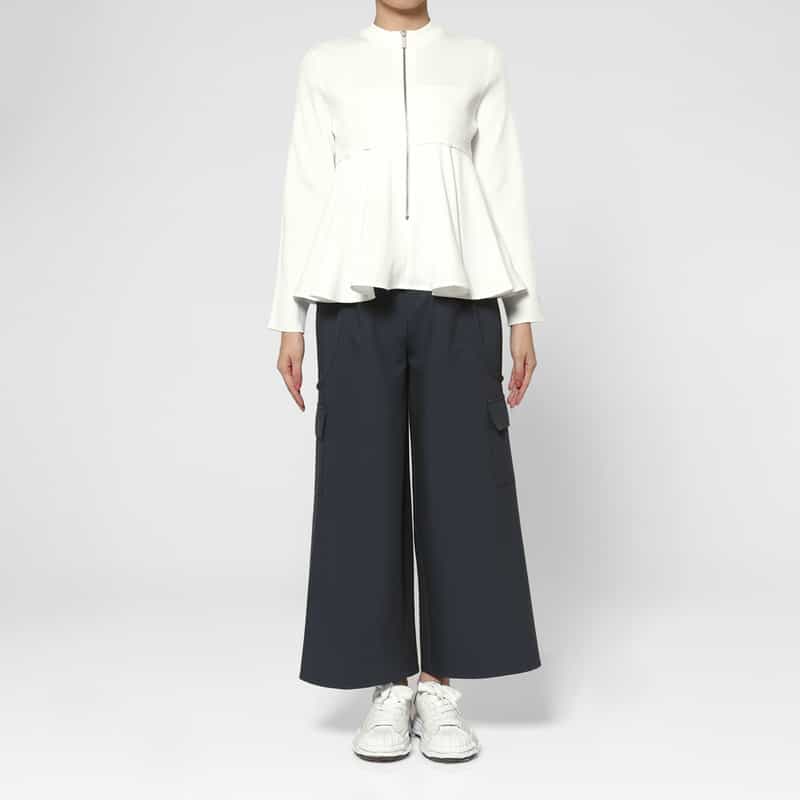 BARNEYS NEW YORK ウォッシャブル ドッキングデザイン フレアヘムジップアップニットプルオーバー WHITE