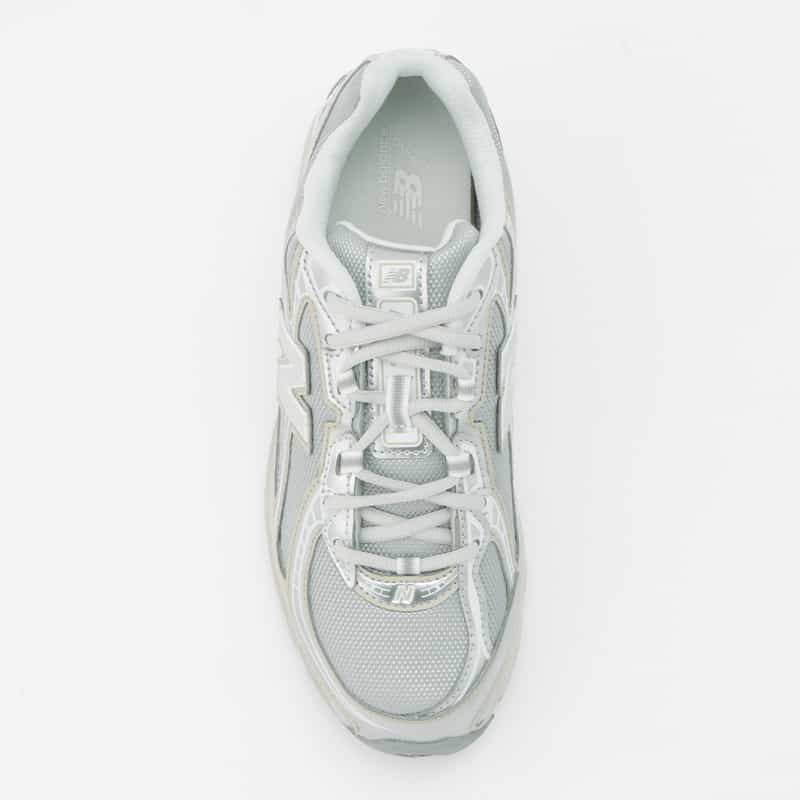 NEW BALANCE NEW BALANCE＜ニュー バランス＞ スニーカー "U740" SILVER