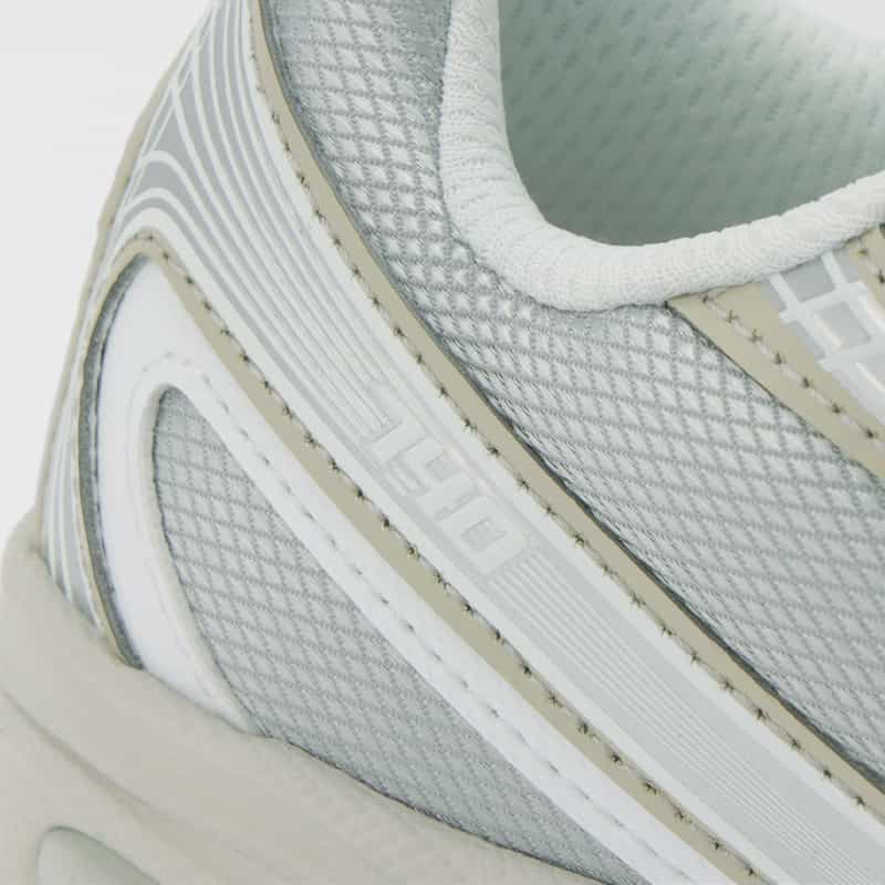 NEW BALANCE NEW BALANCE＜ニュー バランス＞ スニーカー "U740" SILVER