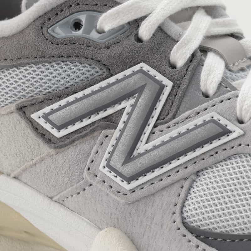 NEW BALANCE NEW BALANCE＜ニュー バランス＞ スニーカー"9060" LIGHT GRAY