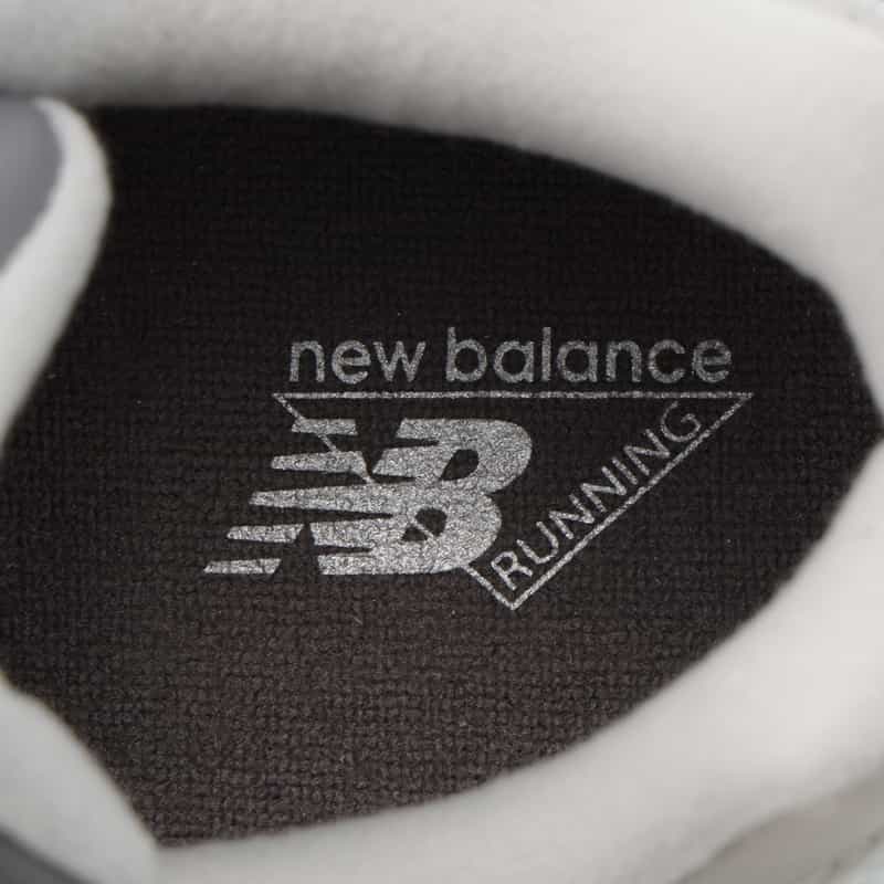 NEW BALANCE NEW BALANCE＜ニュー バランス＞ スニーカー"9060" LIGHT GRAY