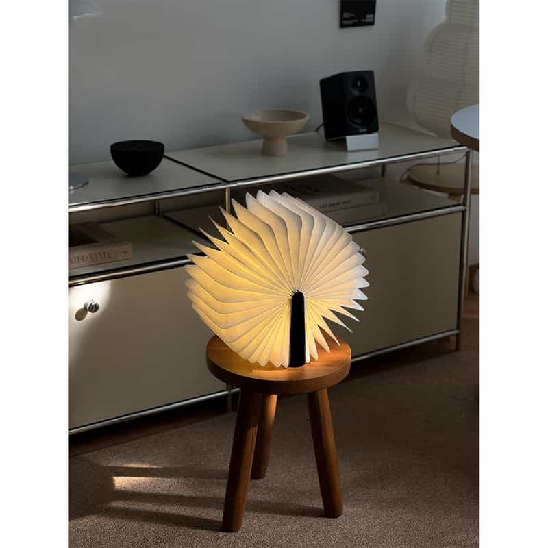 LUMIO LUMIO＜ルミオ＞ブック型ライト "LITO CLASSIC" （RED） RED