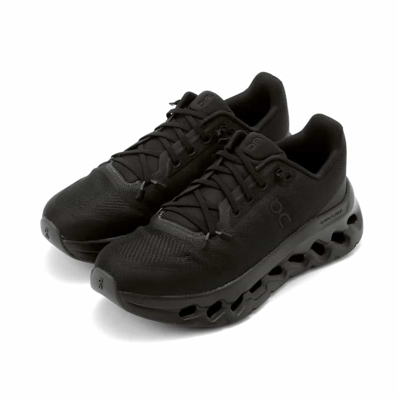 ON＜オン＞ スニーカー"CLOUDTILT"