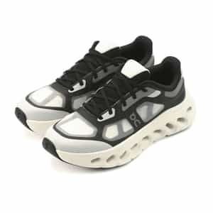 ON ＜オン＞ スニーカー"Cloudtilt remix"