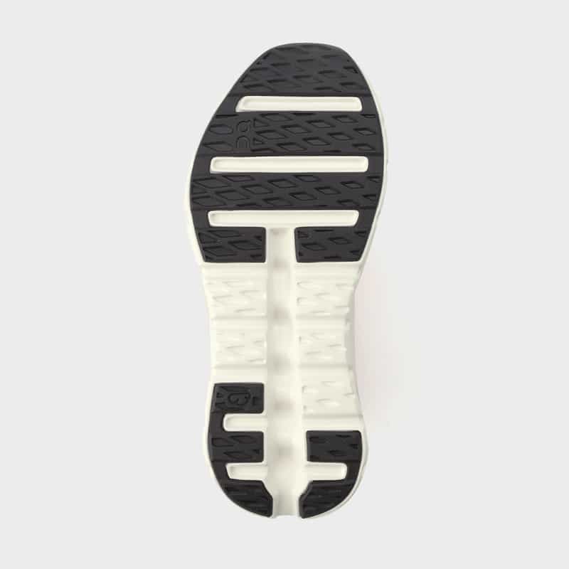 ON ON ＜オン＞ スニーカー"Cloudtilt remix" ORANGE