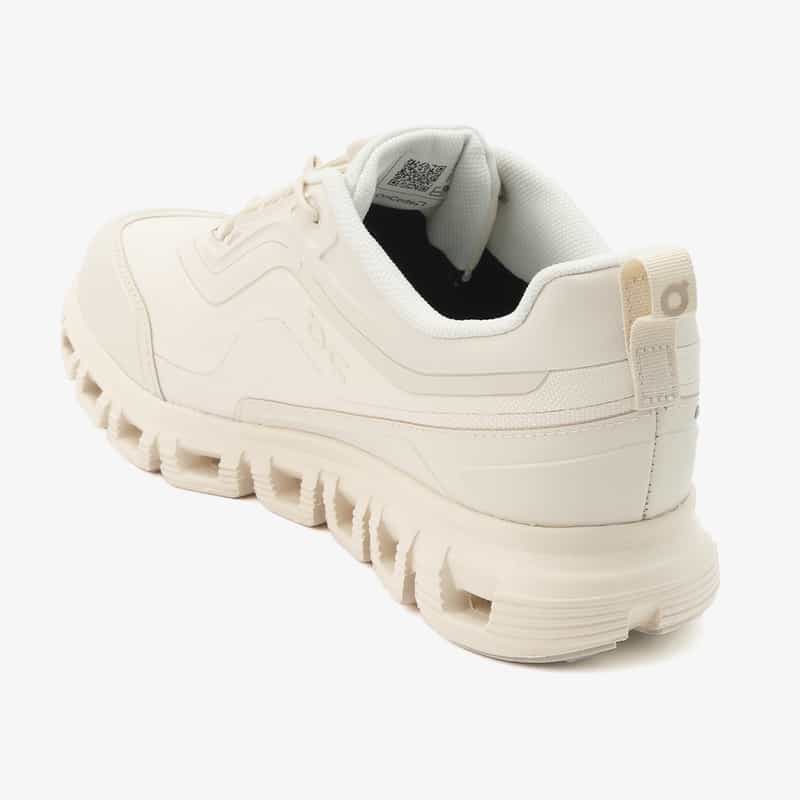ON ON＜オン＞ スニーカー"Cloud 6" IVORY
