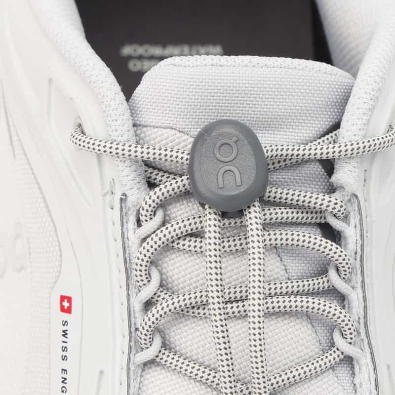 ON ON＜オン＞ スニーカー"Cloud 6" LIGHT GRAY