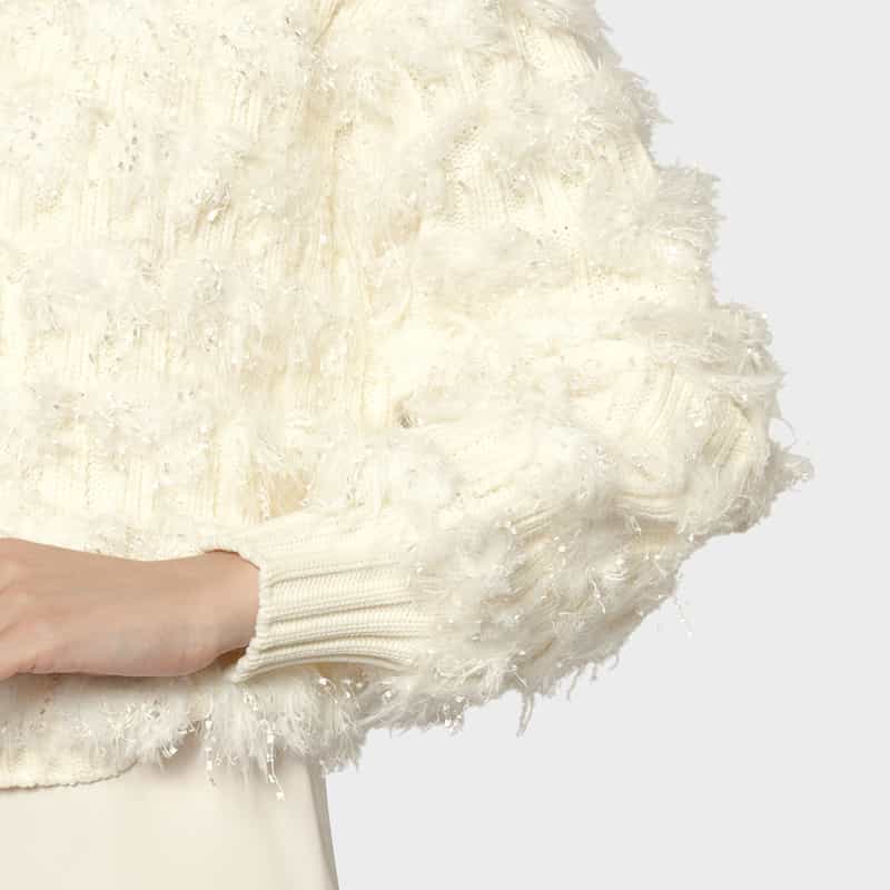 BARNEYS NEW YORK ファンシーヤーン パールボタンニットカーディガン IVORY