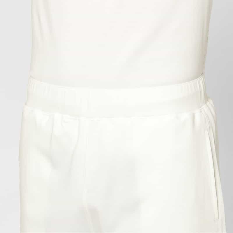 BARNEYS NEW YORK セットアップ ワンポイントロゴ入りショーツ WHITE