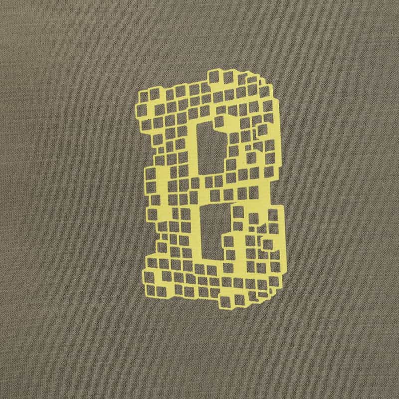 BARNEYS NEW YORK セットアップ ワンポイントロゴ入りショーツ KHAKI