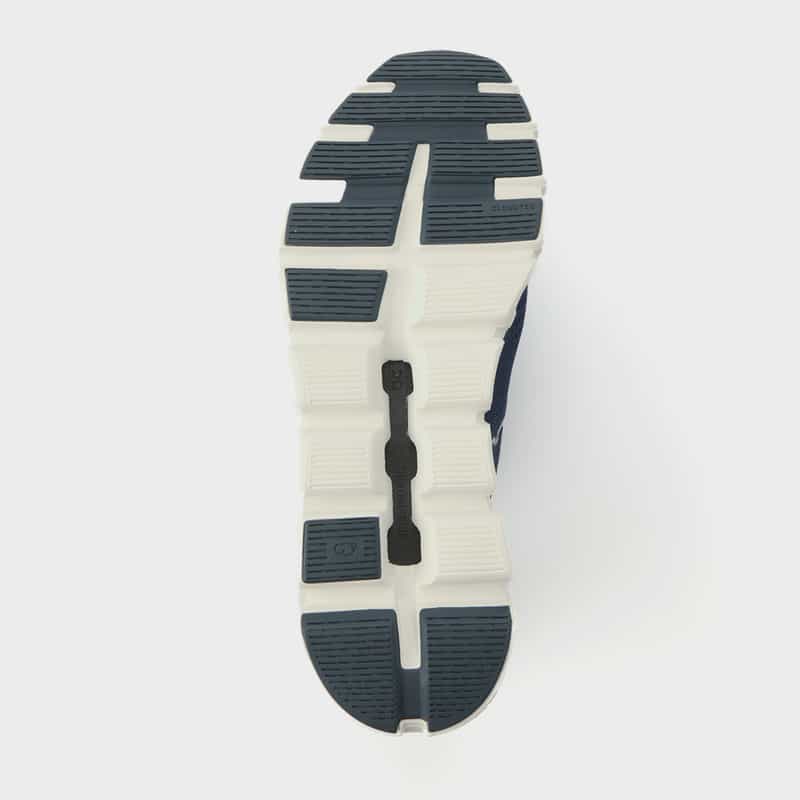 ON ON＜オン＞ スニーカー"CLOUD 6" NAVY