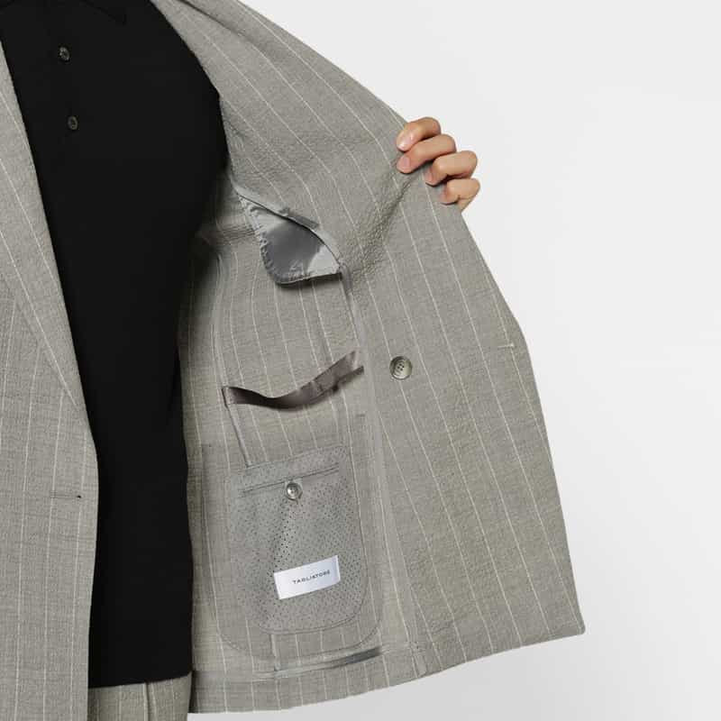 TAGLIATORE TAGLIATORE＜タリアトーレ＞ ストライプ柄ダブルブレストジャケット LIGHT GRAY