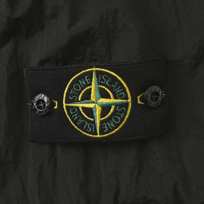 STONE ISLAND STONE ISLAND ＜ストーン アイランド＞ ナイロン素材ジップアップシャツ BLACK