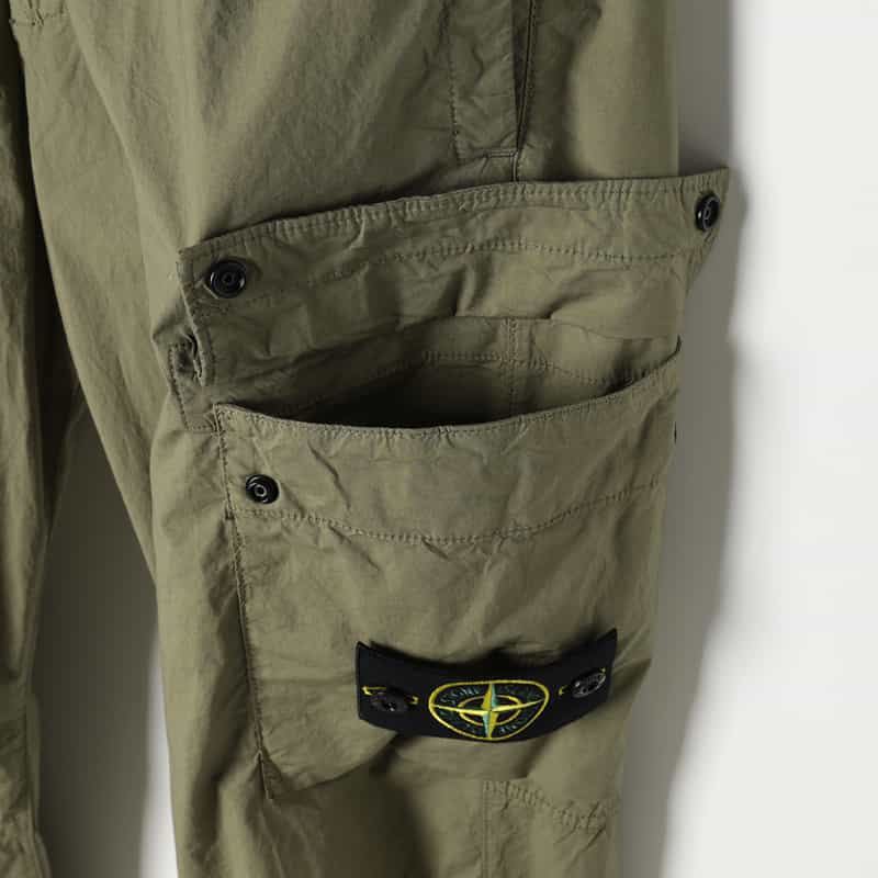 STONE ISLAND STONE ISLAND ＜ストーン アイランド＞ カーゴパンツ KHAKI