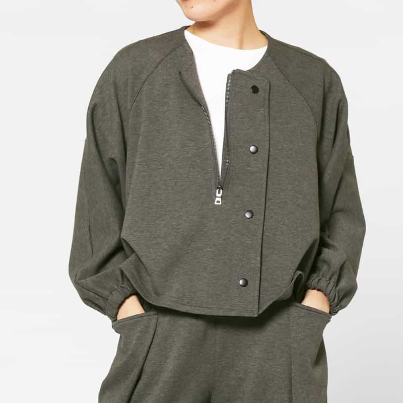 BARNEYS NEW YORK セットアップ ウォッシャブル 2WAYノーカラージャケット DARK GRAY