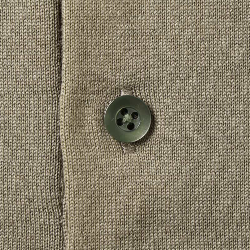 BARNEYS NEW YORK 海島綿ニットポロシャツ KHAKI
