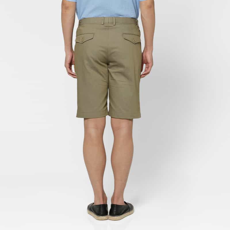 BARNEYS NEW YORK タック入りショーツ BEIGE